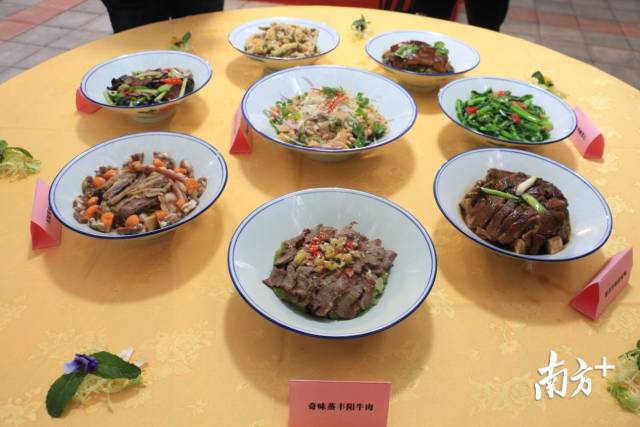 豐陽(yáng)八大碗。