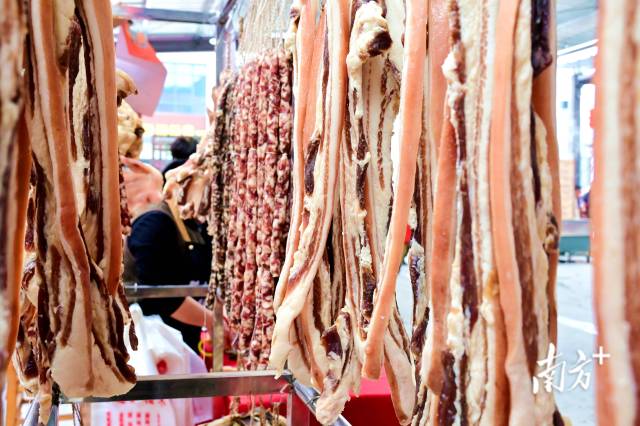 東陂臘味的醇香早已穿越三百余年時(shí)光。黃瀅 攝