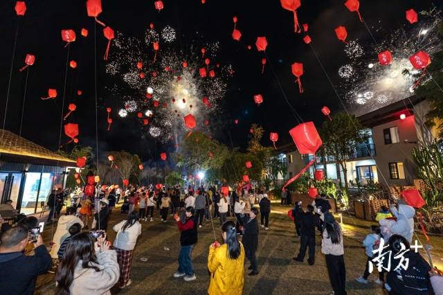 剛過去的春節(jié)假期，連州接待游客、旅游綜合增速喜人，兩項指標(biāo)均創(chuàng)歷史新高。