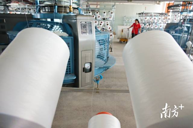 連州市宏圖新材料有限公司。黃津 攝