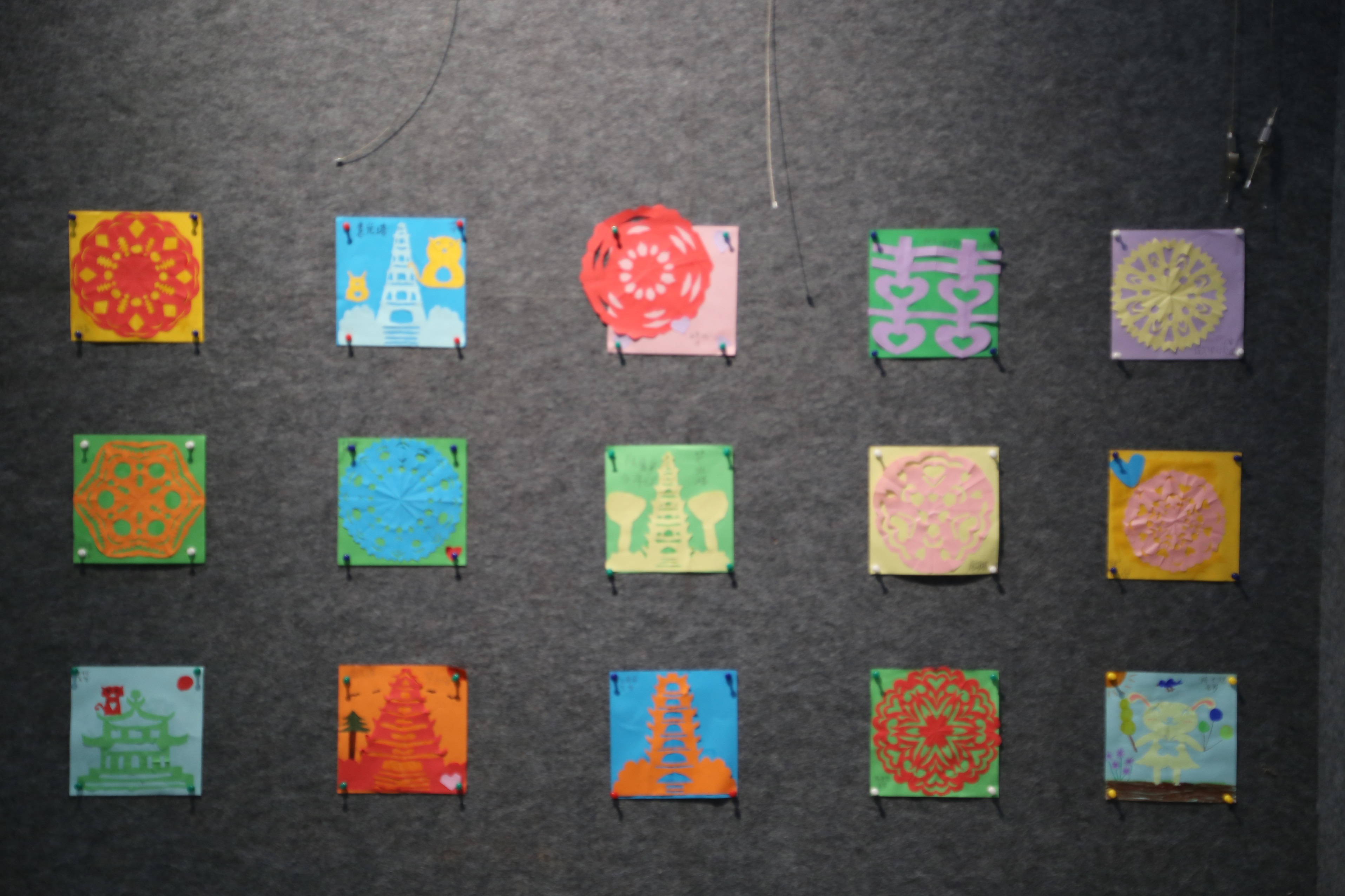 Ⅱ-4-②2025年12月13日，連州市文化館舉辦社會(huì)主義核心價(jià)值觀之“文明”主題公益培訓(xùn)班作品展 主辦單位：連州市文化廣電旅游體育局 承辦單位：連州市文化館 (3).JPG